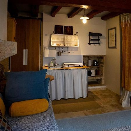 Voyage… Villa Noyers-sur-Serein Luaran gambar