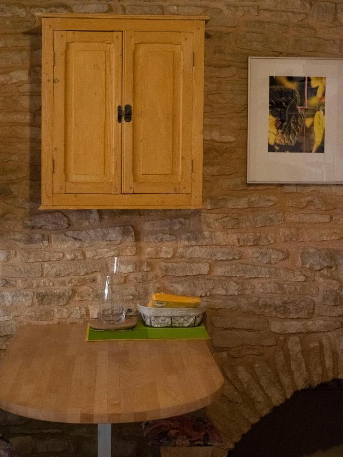 Voyage… Villa Noyers-sur-Serein Luaran gambar